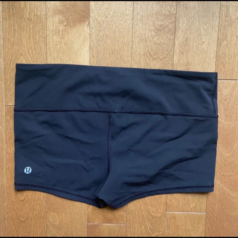 LULULEMON RUNNING SHORTS - Picture 1 of 2